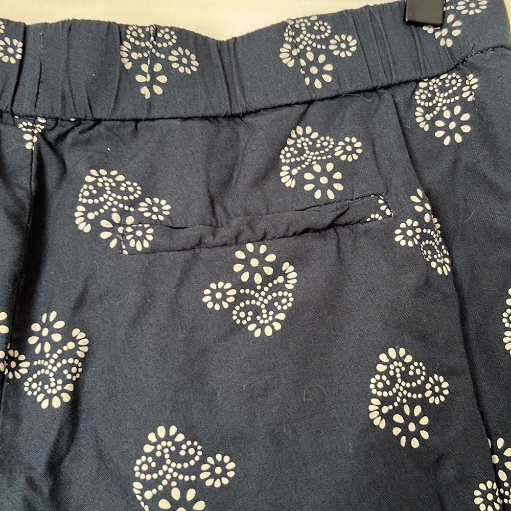 Madewell Navy Floral Shorts Size Small - Picture 5 of 7